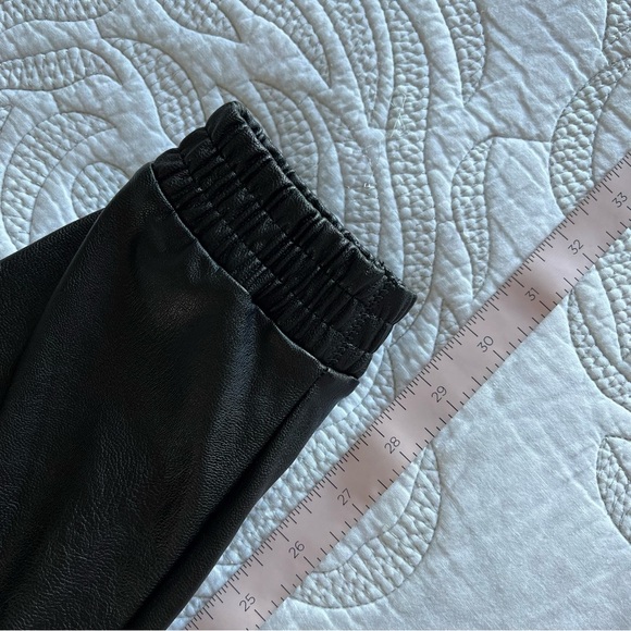 SPANX - Leather-Like Jogger - Black - Picture 13 of 13